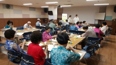 노인사회활동지원사업 참여자 관계형성 프로그램 진행